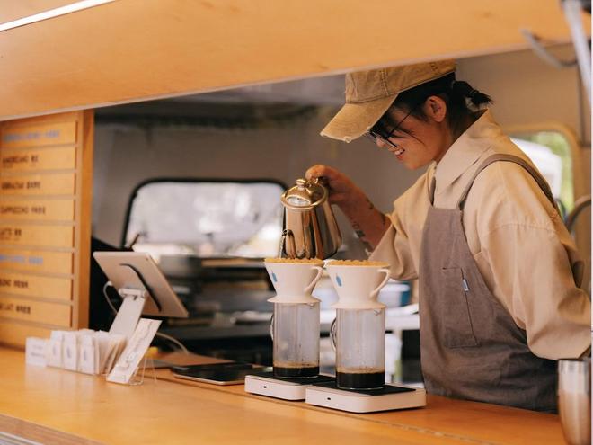 到十字路口雀巢或剥离蓝瓶咖啡pg电子平台